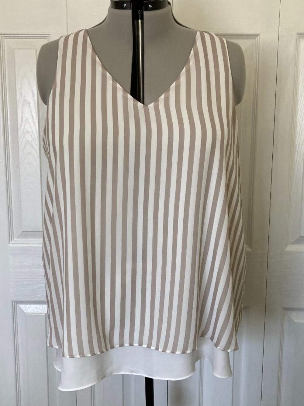 2-Layer Torrid Sleeveless Blouse Size 3